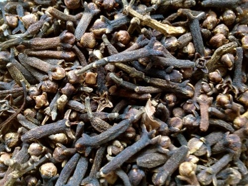 Cloves Cloves