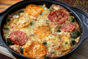 Some fortunate vegetable quiche with tomatoes from the garden