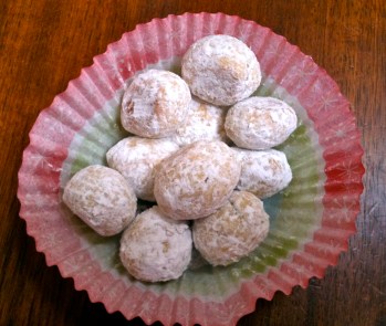 Tiny Pfeffernusse -- Ginger Cookies