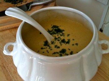 Cream of asparagus soup