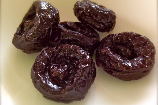 Unsweetened unflavored prunes