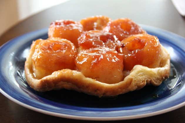 Making Classic Apple Tarte Tatin