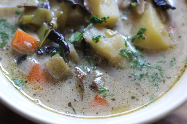 Dry Mushrooms & Leek Soup With Farro