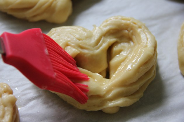 12-Kopeck Sugar Buns - spreading the egg-wash