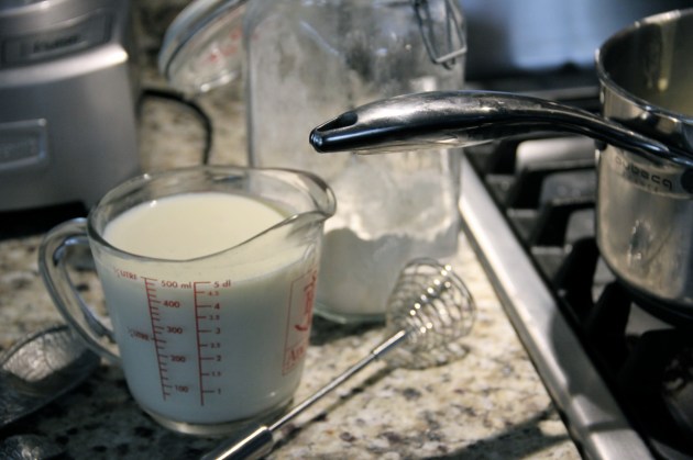 Ham & Spinach Bread Pudding: making bechamel